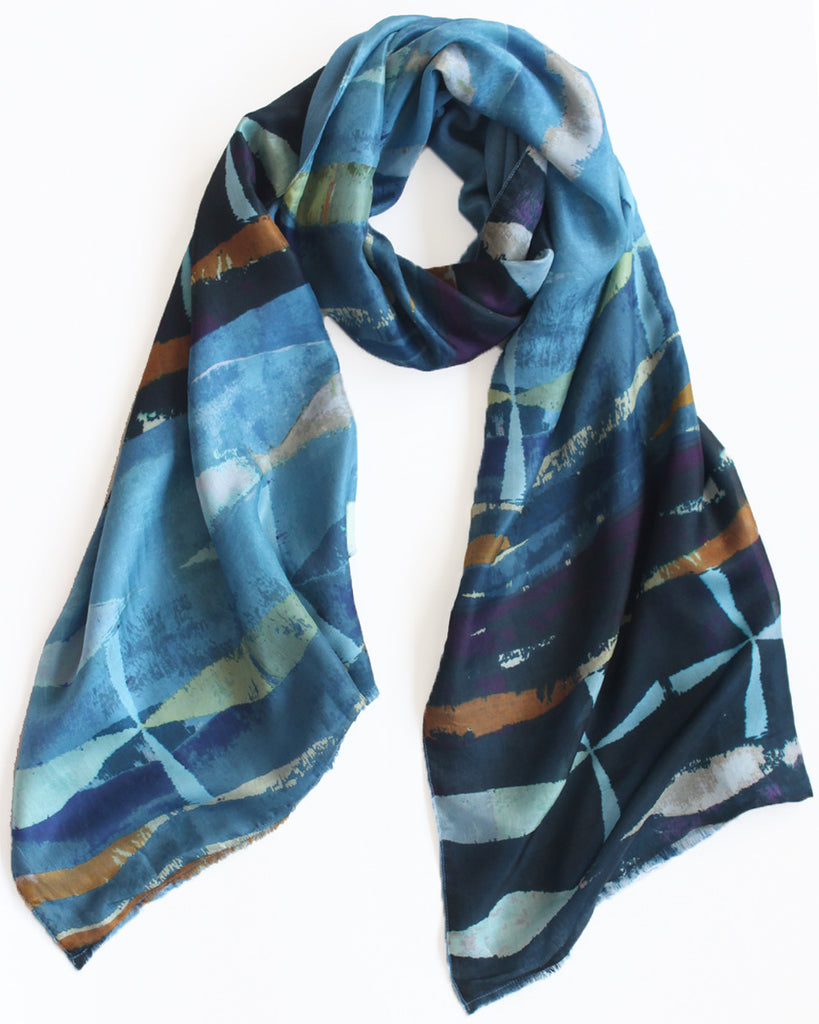 Atlantic - Silk scarf with wool backing